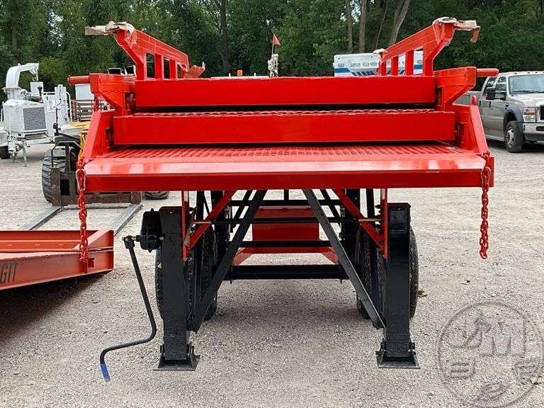 UNUSED 2025 EINGP EH15T THREE-SIDED TELESCOPIC MOBILE LOADING RAMP