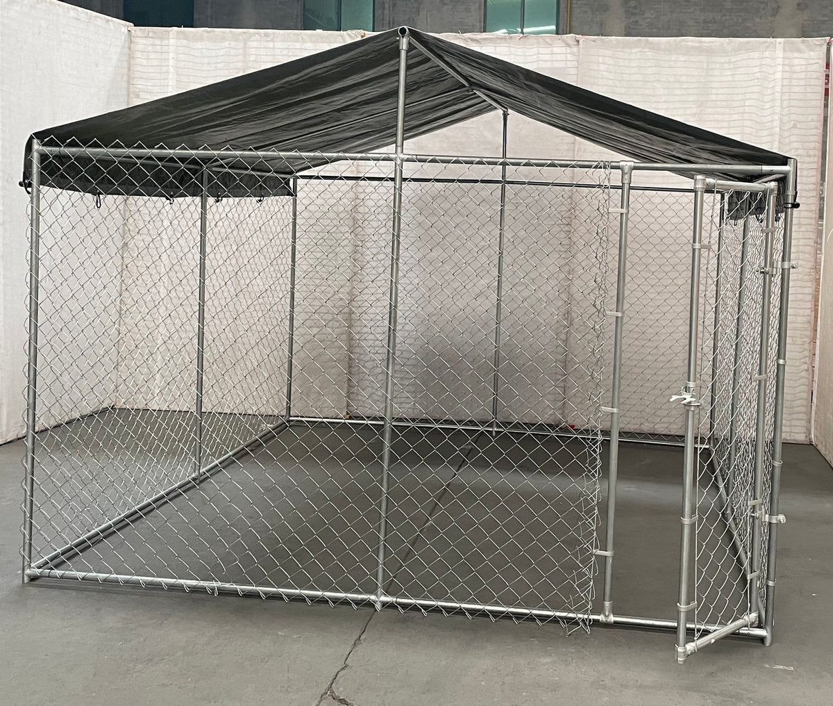 Premium 13'x13' Chain Link Dog Kennel with Roof Cover – Heavy-Duty Outdoor Enclosure